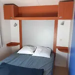 Κάμπινγκ Zecamping 3 Anime Avec Club Enfant Toboggans Restaurant Et Piscine 3*