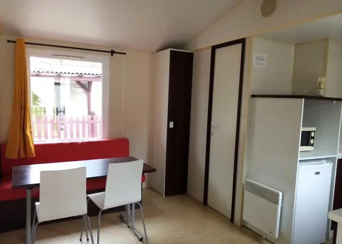 3 Etoiles - Piscine - Ccb0ffa Parque de Campismo